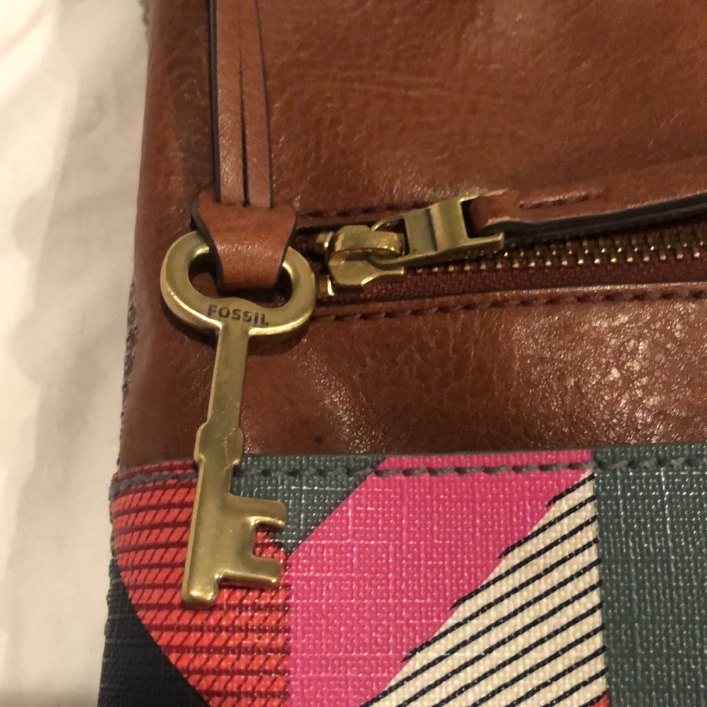 Multicolored Fossil Cross-Body Bag. Fun And Eclec… - image 4